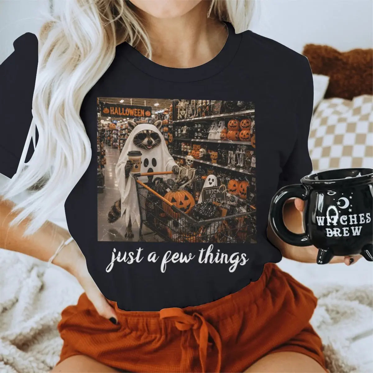 Halloween Shirts for Women Men Vintage Raccoon and Goose T-Shirt Cute Spooky Season Short Sleeve Tee Tops