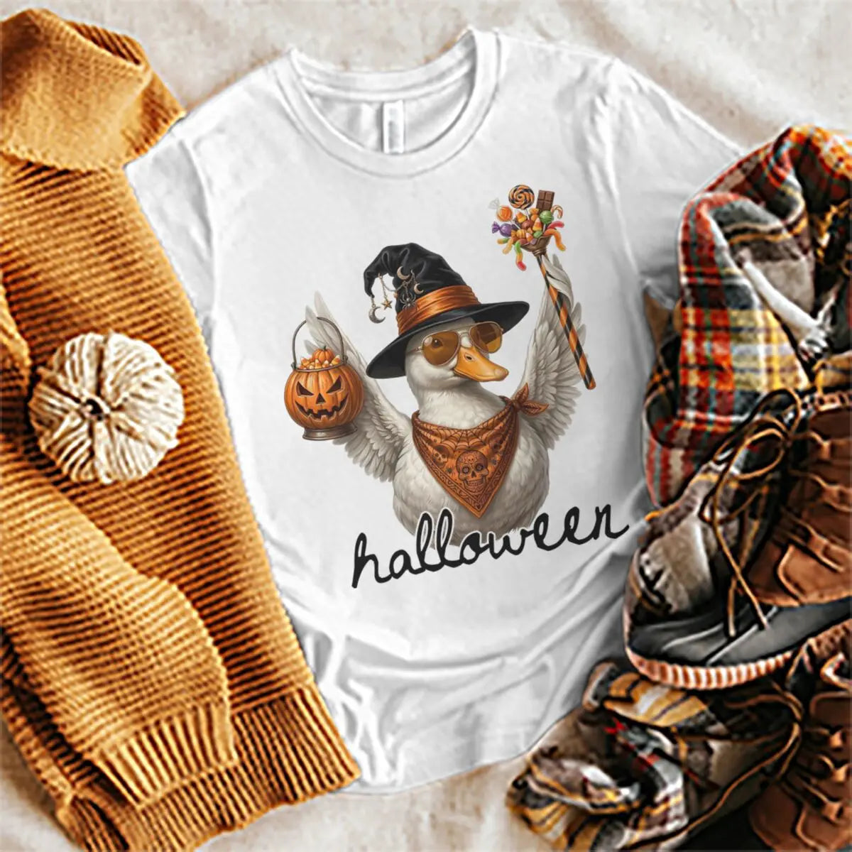 Halloween Shirts for Women Men Vintage Raccoon and Goose T-Shirt Cute Spooky Season Short Sleeve Tee Tops
