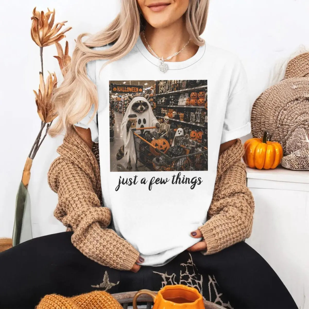 Halloween Shirts for Women Men Vintage Raccoon and Goose T-Shirt Cute Spooky Season Short Sleeve Tee Tops