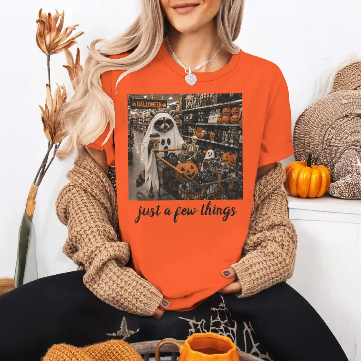 Halloween Shirts for Women Men Vintage Raccoon and Goose T-Shirt Cute Spooky Season Short Sleeve Tee Tops