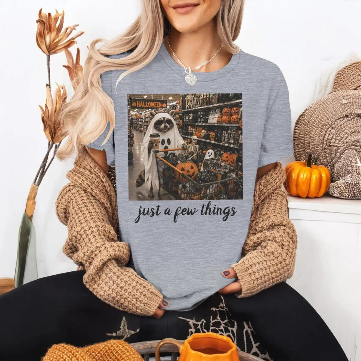 Halloween Shirts for Women Men Vintage Raccoon and Goose T-Shirt Cute Spooky Season Short Sleeve Tee Tops